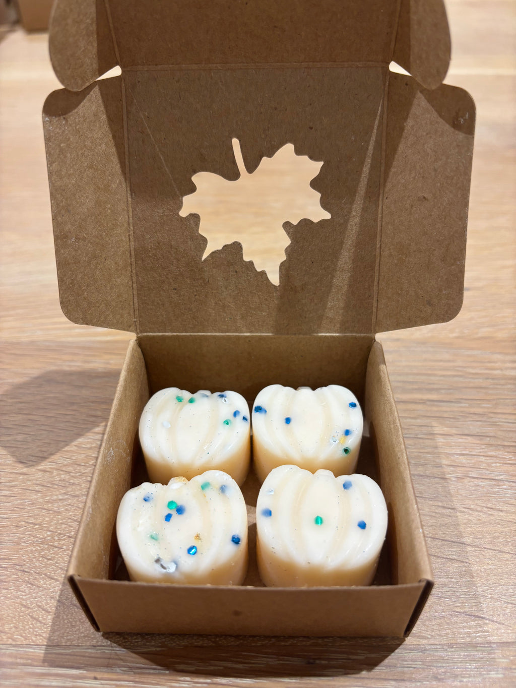 Warm Cardigan Pumpkin Minis